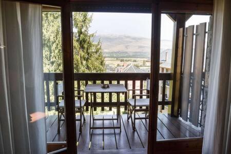 La Cabana Dels Isards Alp Kültér fotó